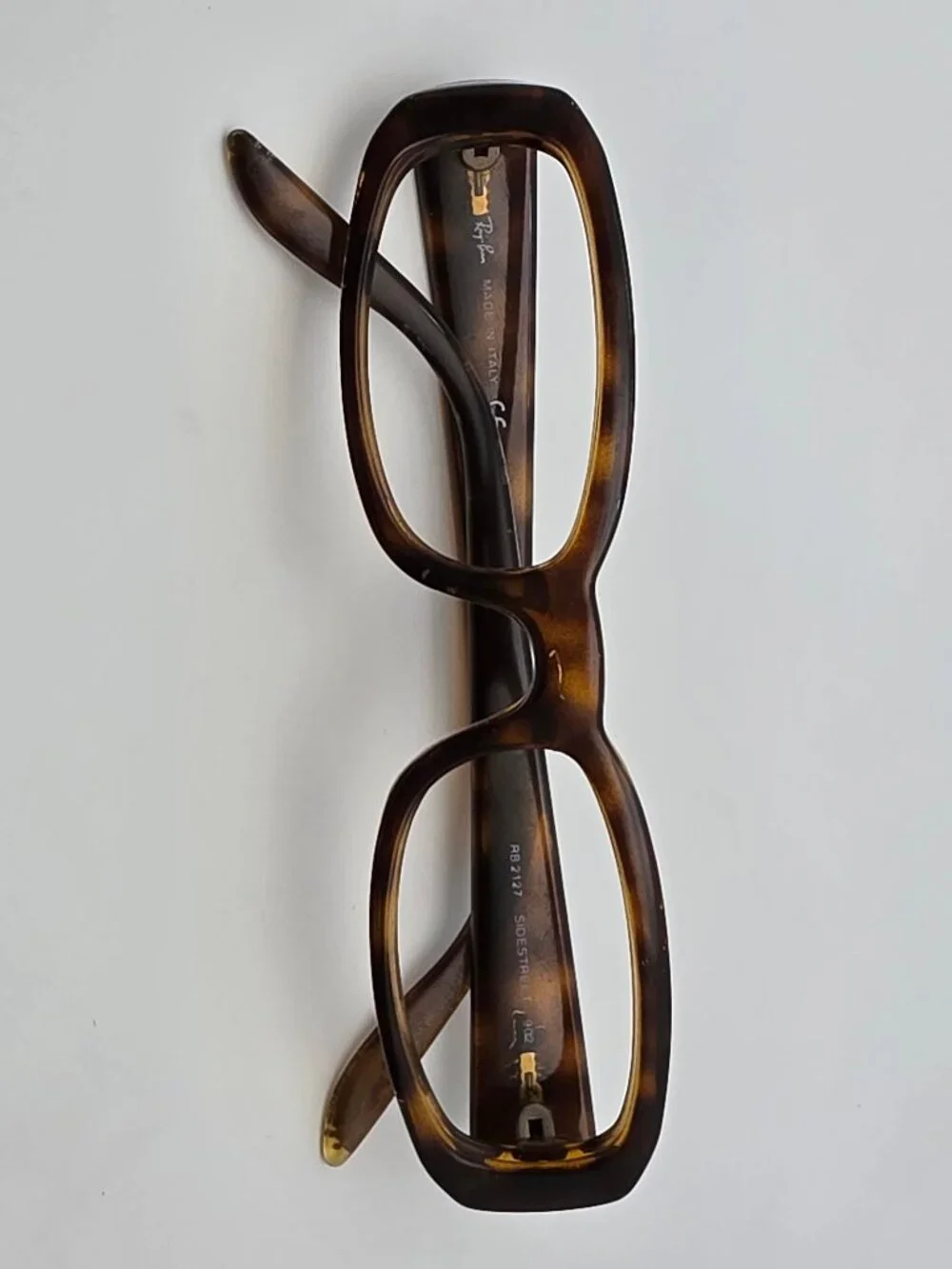Ray-Ban 18 see listed